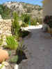 Tinkers Haven - side rockery.JPG (229540 bytes)